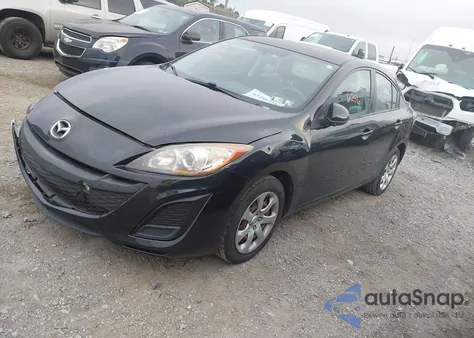 2011 Mazda Mazda3 I Sport из США, поврежденный, VIN JM1BL1UG6B1361386